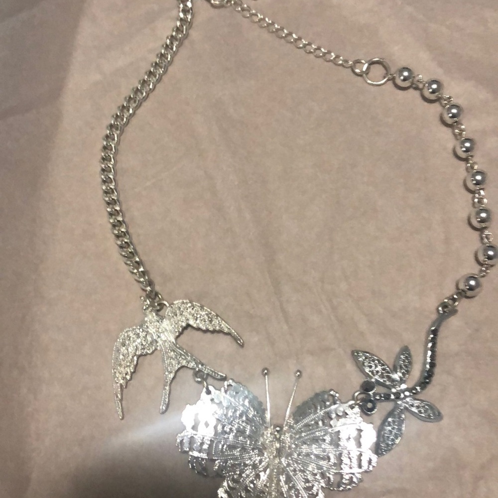 Very unique necklace